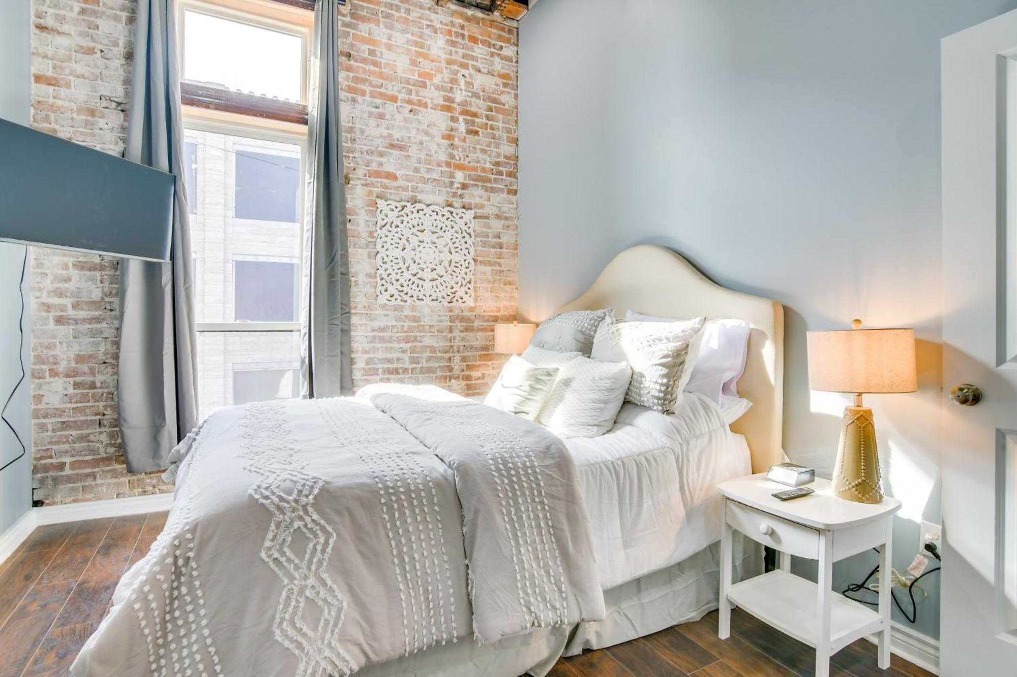 Dtwn Loft In The Heart Of Monett Pets Welcome! Esterno foto