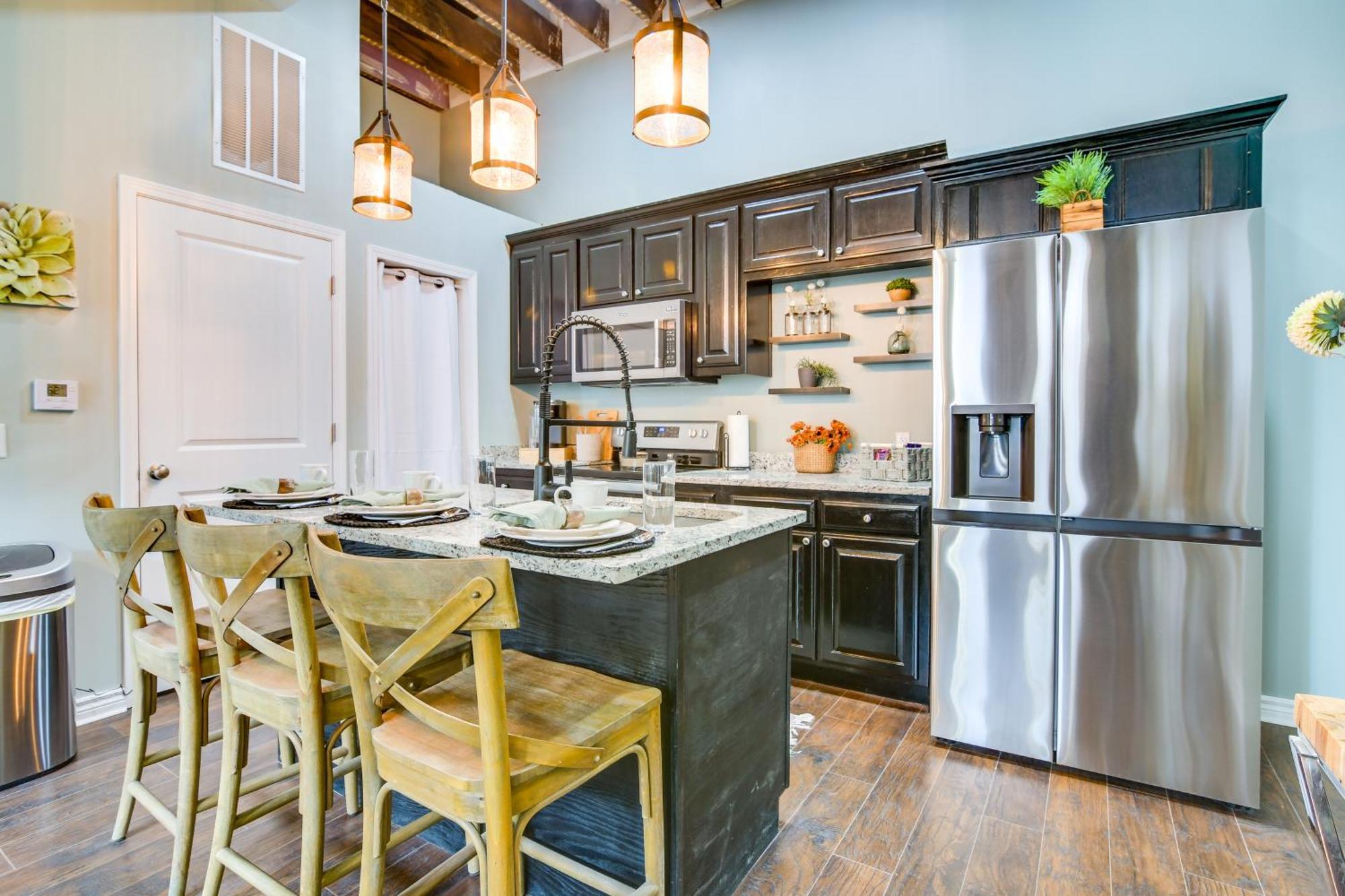 Dtwn Loft In The Heart Of Monett Pets Welcome! Esterno foto
